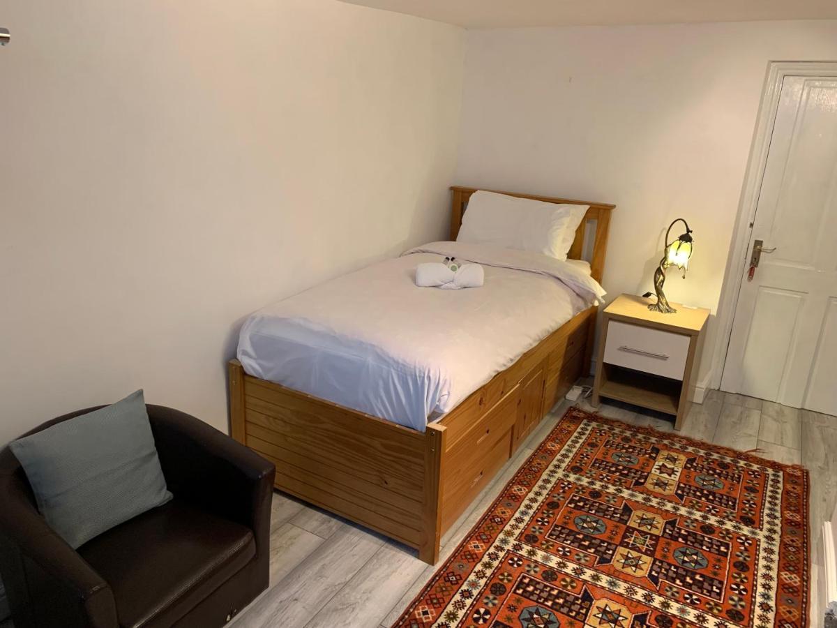 Hotel The Red House Grantham Zimmer foto